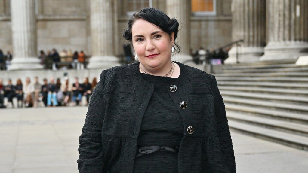 Lena Dunham recalls father not wanting to vote with her amid 2012 backlash