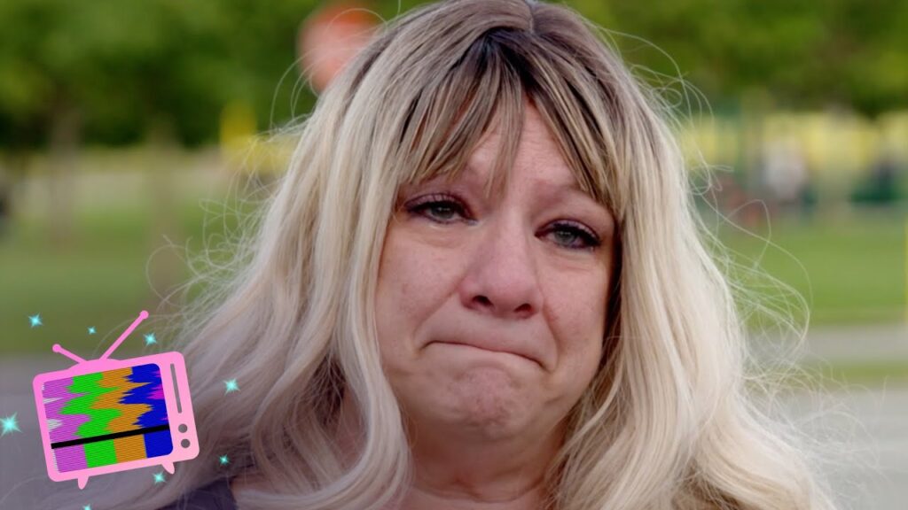 '90 Day Fiancé’: Lisa Thinks Daniel Has A SECRET WIFE