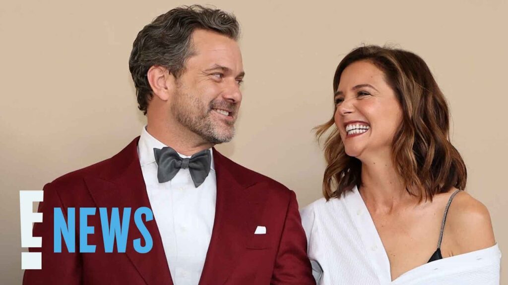 Katie Holmes and Joshua Jackson Have Dawson's Creek Reunion in NYC | E! News