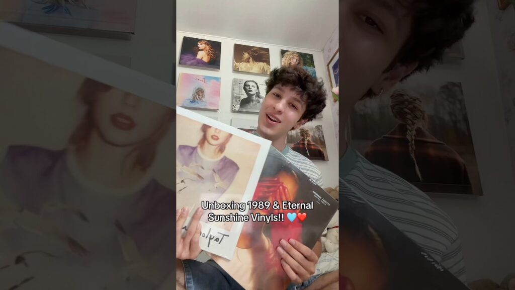 TAYLOR SWIFT & ARIANA GRANDE VINYL UNBOXING!! #vinyl #taylorswift #arianagrande #unboxing