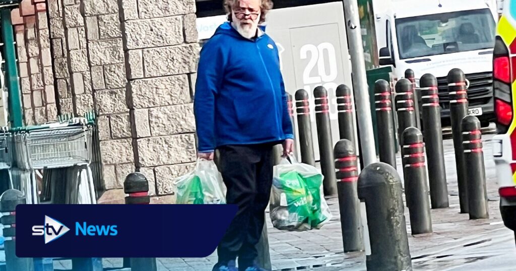 Gladiator star Russell Crowe spotted doing big shop at Highland supermarket