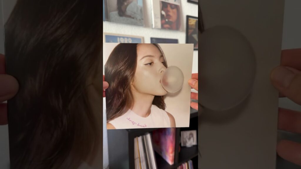 Olivia Rodrigo drop dead vinyl unboxing first look *not my video* #oliviarodrigo #vinyl #fypシ #live