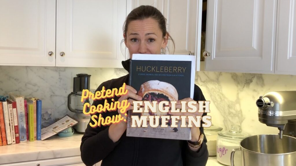 Pretend Cooking Show: English Muffins Pretend Cooking Show: English Muffins