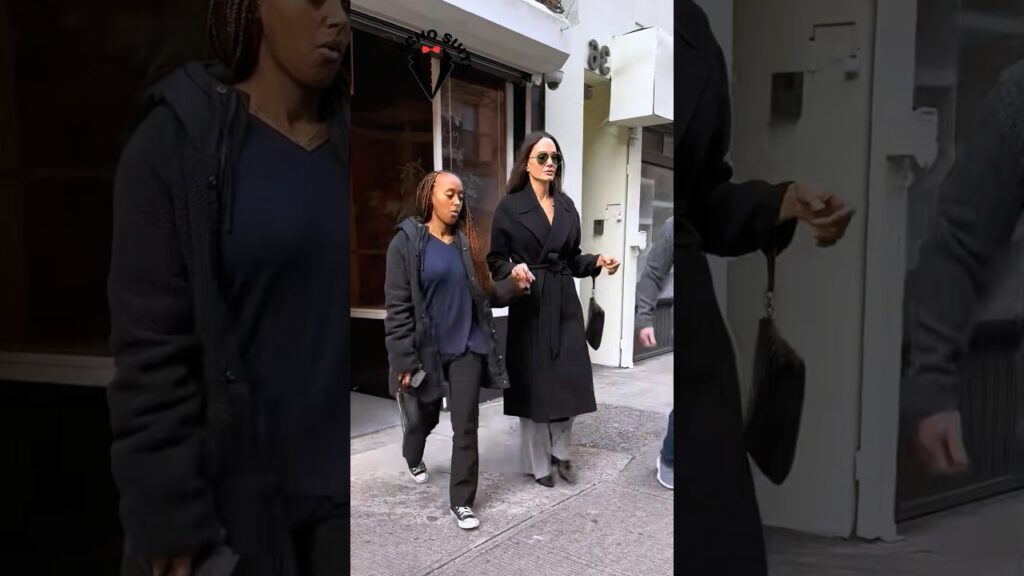 Angelina Jolie Steps Out With Child #angelinajolie