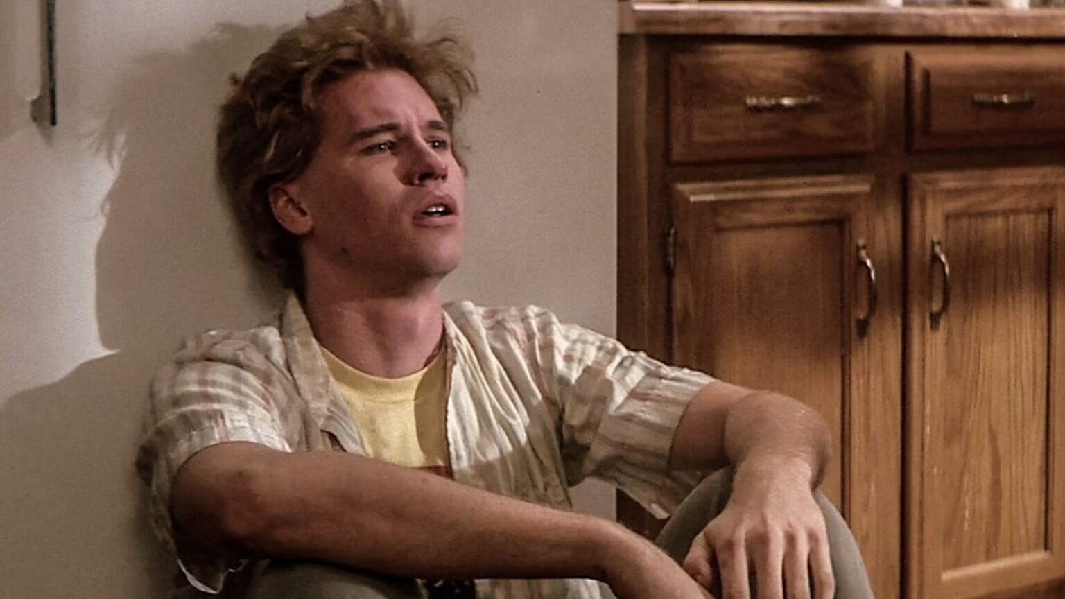 Val Kilmer’s Forgotten Sci-Fi Comedy Is Streaming For Free (But You Need to Act Fast)