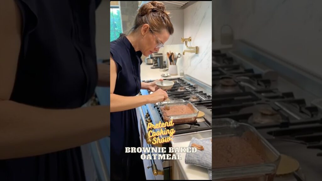 Pretend Cooking Show: Brownie Baked Oatmeal