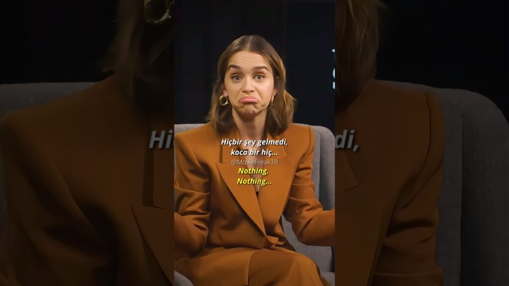 Emilia Clarke'ın Hayal Kırıklığı! #emiliaclarke #khaleesi #gameofthrones #dragon #wigs #wig #coat
