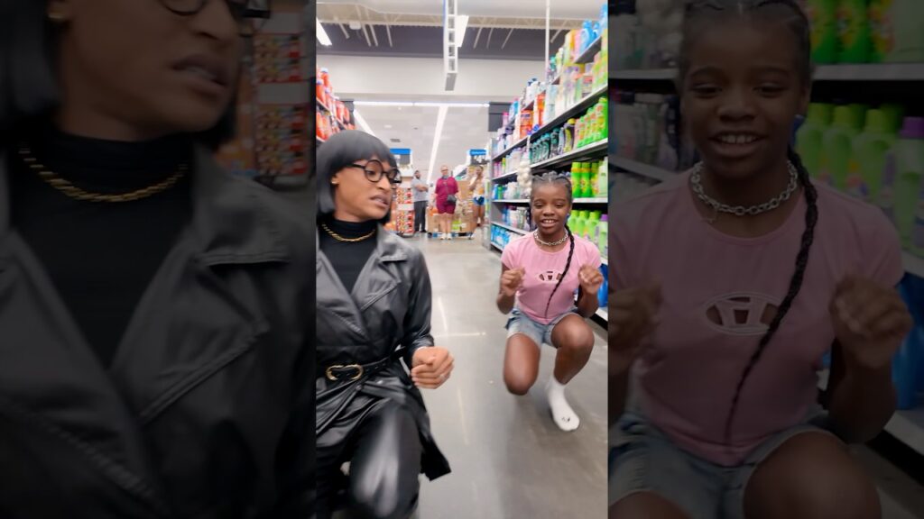 Can her knees keep up with the champkneeon’s? #funnycomedy #funny #comedymove #comedy