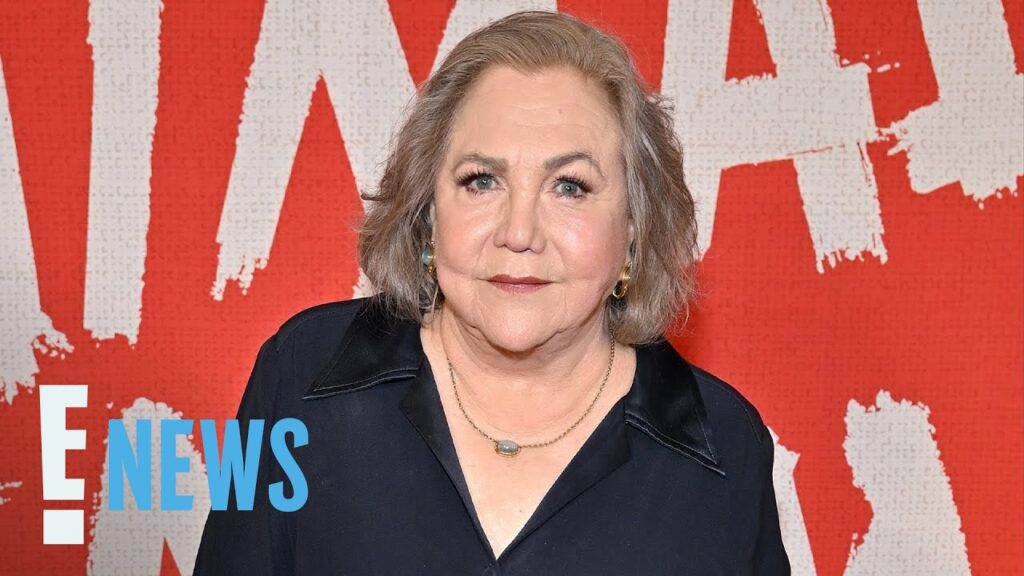 See Kathleen Turner, 71, Make Rare Red Carpet Appearance | E! News