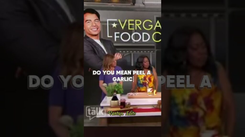 Sofia Vergara doesn't know how to peel a garlic 😂 #actor #funny #tvshow #comedy #interview #usa #tv