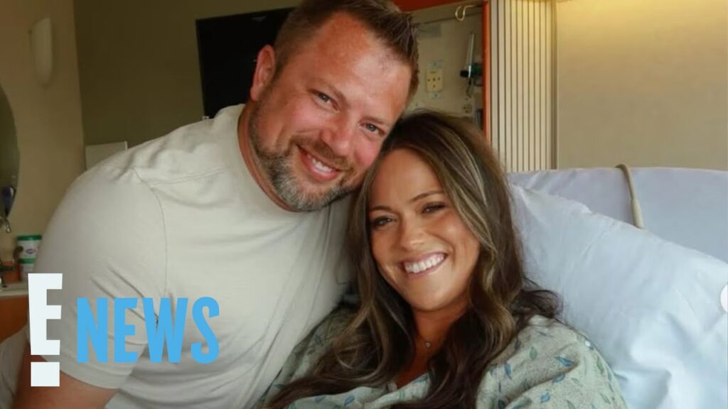 Bringing Up Bates' Whitney Bates Welcomes Baby No. 6 With Zach Bates | E! News