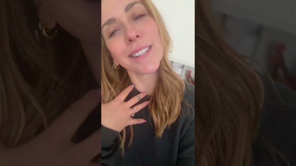 Instagram Stories by Jennifer Love Hewitt #1294