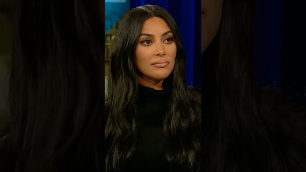 Kim Kardashian's Face Looks COMPLETELY Different #kimkardashian #plasticsurgery