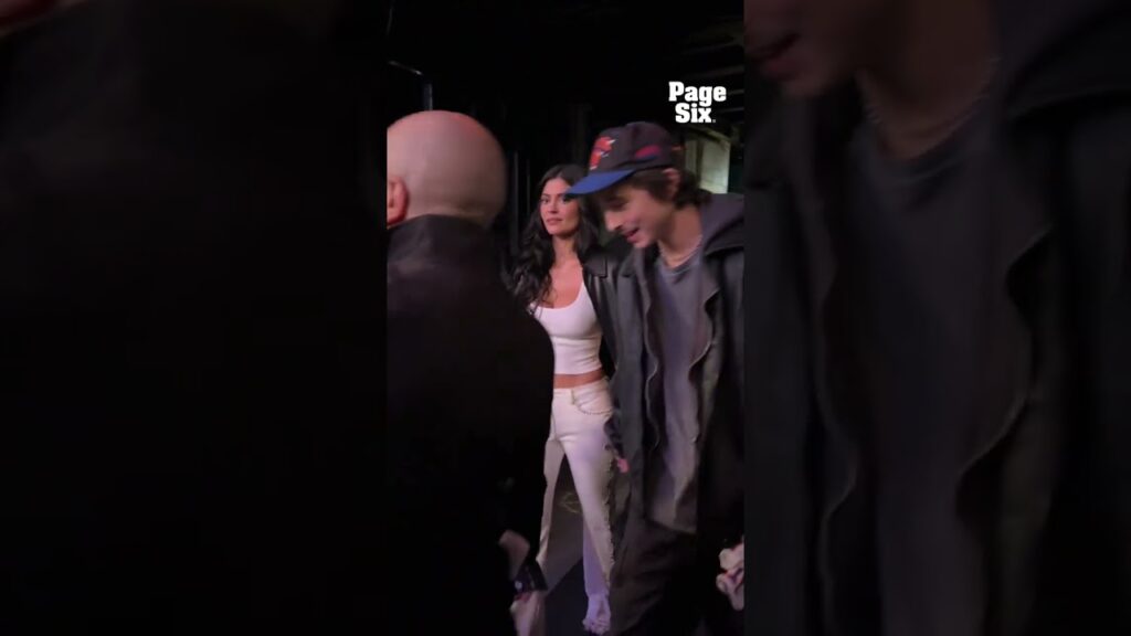 Kylie Jenner and Timothée Chalamet are in the house for Knicks vs Hawks at MSG 🏀🧡💙 #shorts