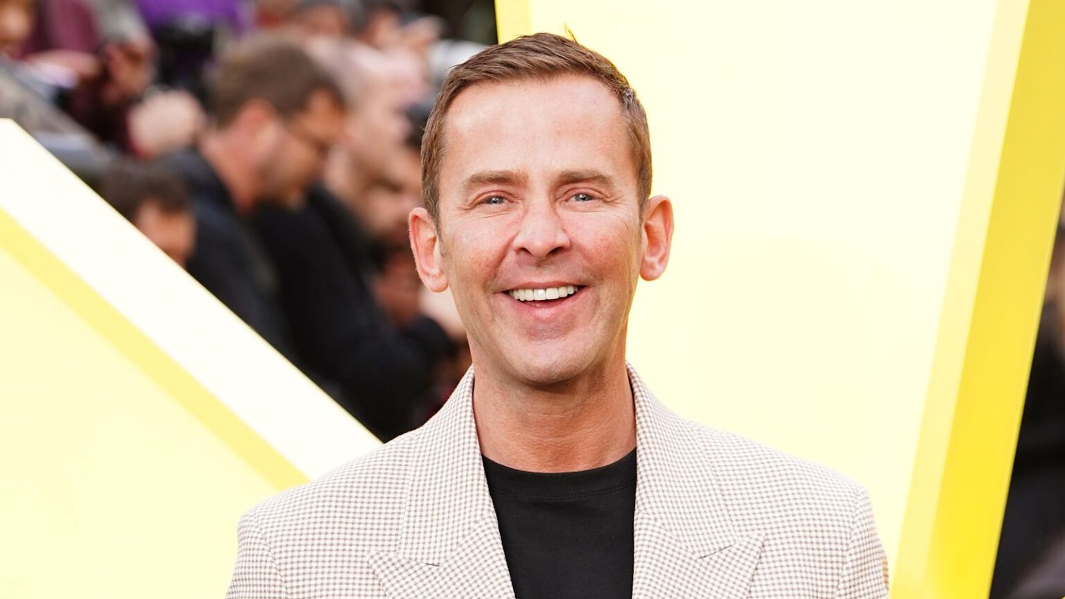 BBC apologises over separate allegations about Scott Mills made last year