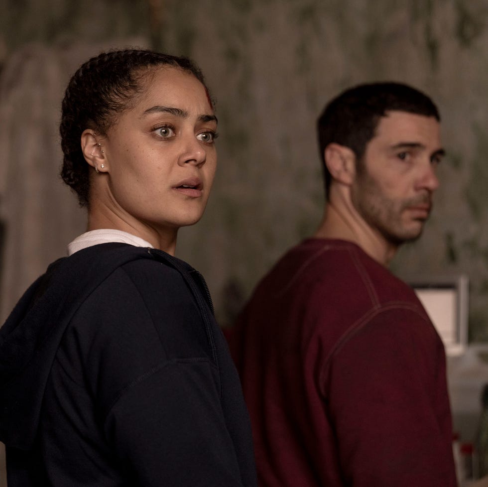 short: as amber reunites with her family and tibor confronts his mother, buried secrets bring unexpected understanding. but a single misstep thrusts them into their most dangerous battle yet.