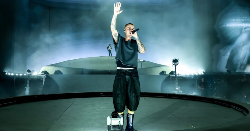 YouTube clips and a bare stage: How Justin Bieber captivated Coachella — and the internet