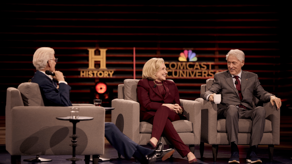 Ted Danson Says Bill Clinton Questioned His ‘Intentions’ With Mary Steenburgen Under Secret Service Watch