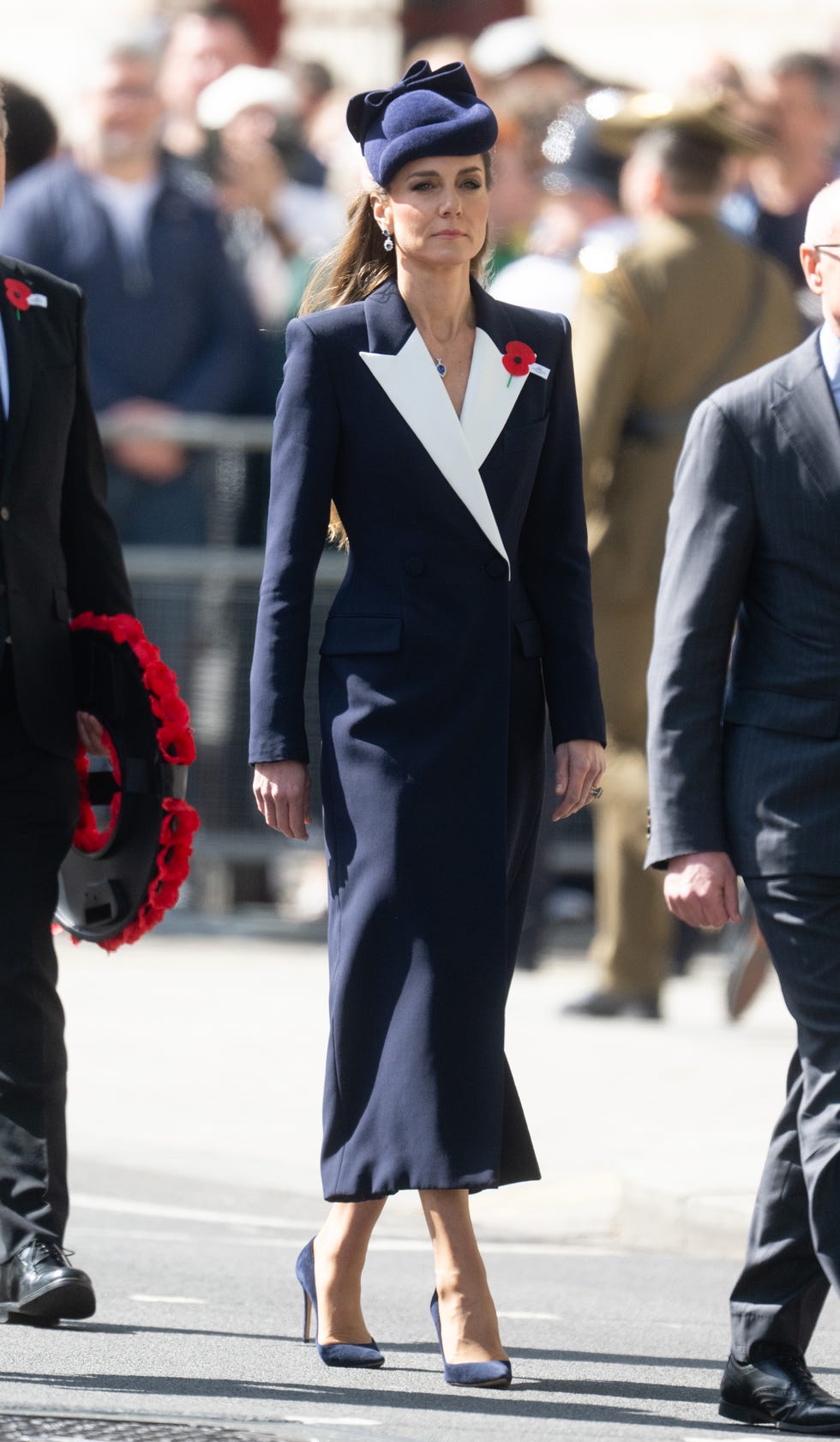 london, england april 25: catherine, princess of wales attends the wreath laying and parade service as part of the anzac day commemorations at cenotaph on april 25, 2026 in london, england. (photo by samir hussein/wireimage)