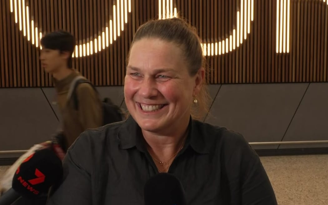 One woman who was on the same flight as Harry and Meghan said she wished them a good trip.