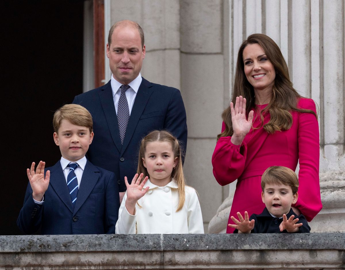 Prince William and Kate Middleton with their children George, Charlotte and Louis on the balcony of Buckingham Palace during the Platinum Jubilee pageant in June 2022