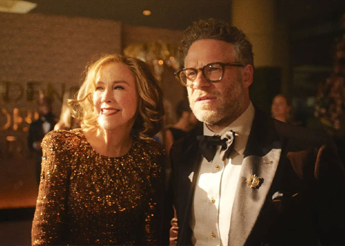 Catherine O’Hara with a man in formal attire, her brother sharing shocking detail before actress’ passing event. Catherine O’Hara with a man in formal attire, her brother sharing shocking detail before actress’ passing event.