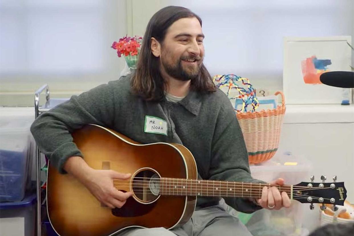 Noah Kahan on 'Celebrity Substitute'Credit: Celebrity Substitute/YouTube