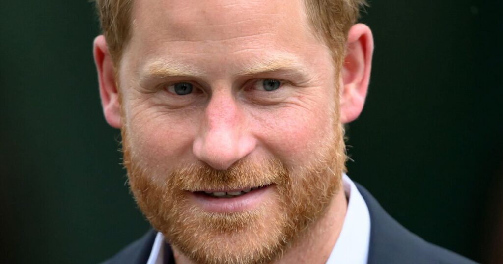 Prince Harry spotted with celeb pal on ski trip with Prince Archie and Princess Lilibet | Royal | News