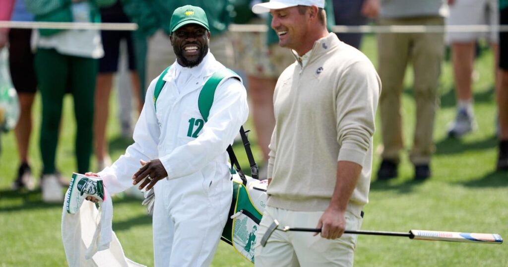Kevin Hart and Jason Kelce are among the celebrity caddies at Augusta National’s Par 3 Contest | National News Kevin Hart and Jason Kelce are among the celebrity caddies at Augusta National's Par 3 Contest | National News