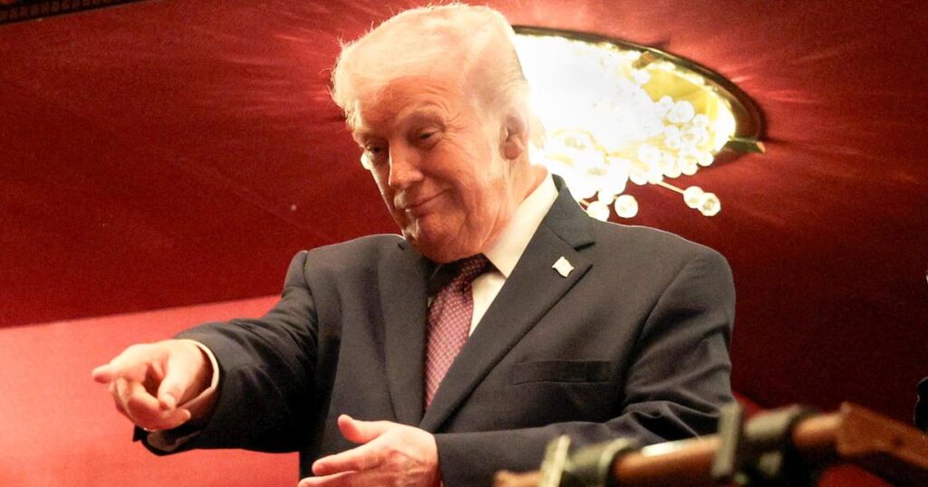 Trump Greeted With Loud Boos in Kennedy Center Humiliation