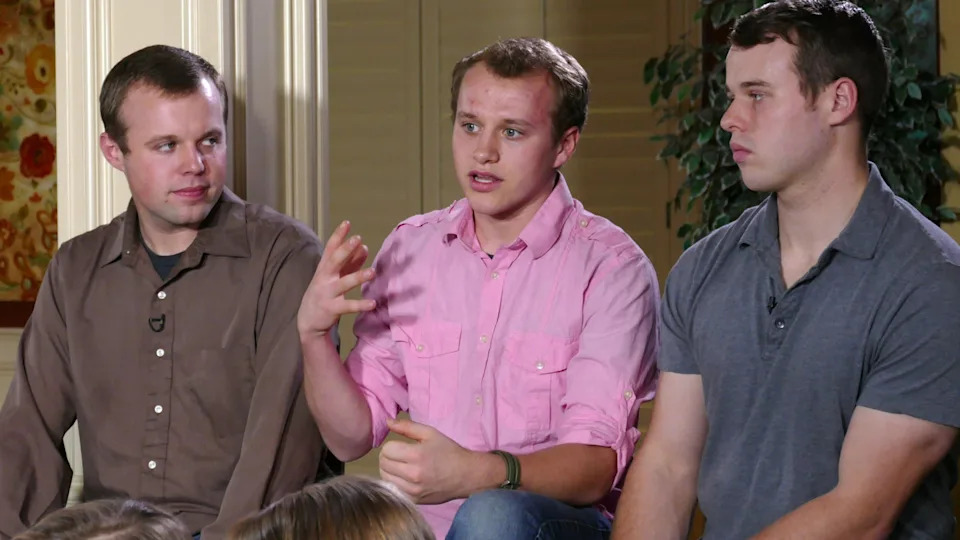 '19 Kids & Counting' Star Joseph Duggar Arrested for Sexually Assaulting Children