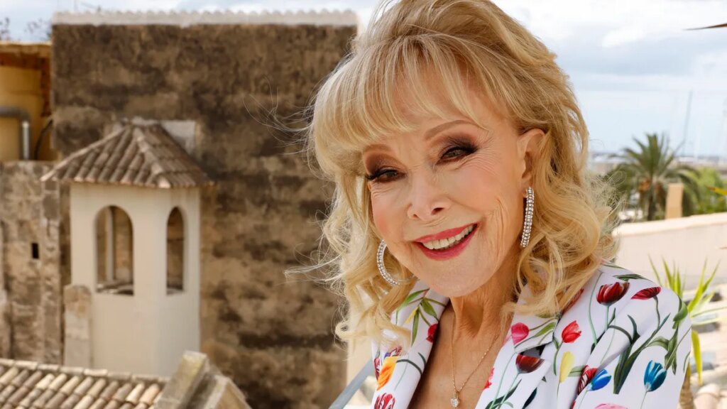Barbara Eden shared an Easter photo with husband Jon Eicholtz Barbara Eden shared an Easter photo with husband Jon Eicholtz