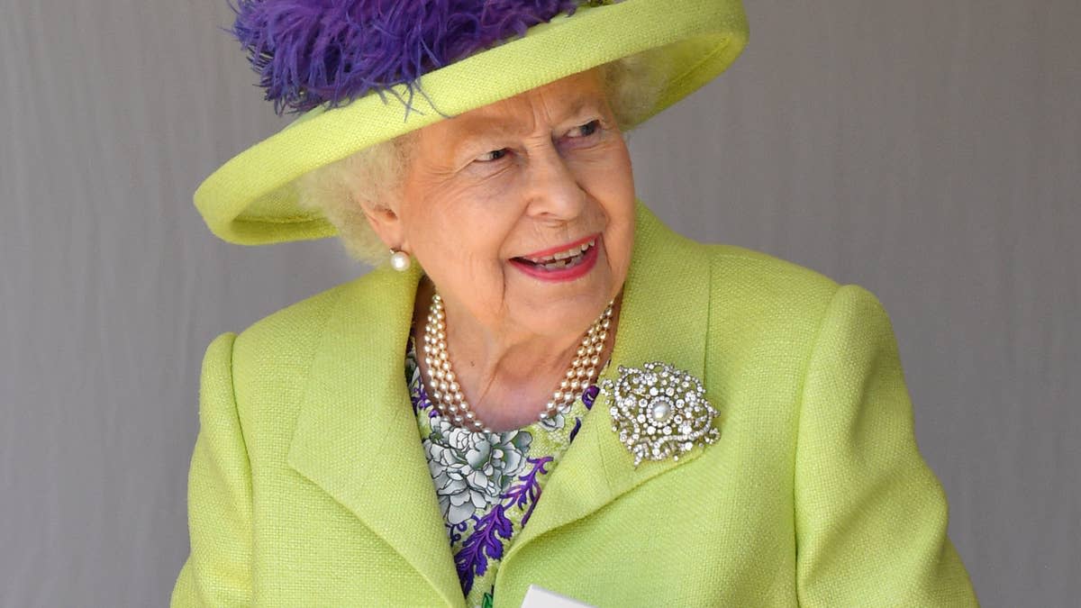 WINDSOR, UNITED KINGDOM - MAY 19: (EMBARGOED FOR PUBLICATION IN UK NEWSPAPERS UNTIL 24 HOURS AFTER CREATE DATE AND TIME) Queen Elizabeth II attends the wedding of Prince Harry to Ms Meghan Markle at St George's Chapel, Windsor Castle on May 19, 2018 in Windsor, England. Prince Henry Charles Albert David of Wales marries Ms. Meghan Markle in a service at St George's Chapel inside the grounds of Windsor Castle. Among the guests were 2200 members of the public, the royal family and Ms. Markle's Mother Doria Ragland. (Photo by Pool/Max Mumby/Getty Images)Pool&sol;Max Mumby&sol;Getty Images