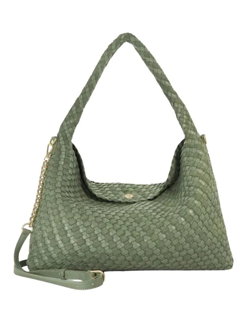 (Almost) every celebrity is carrying this bag