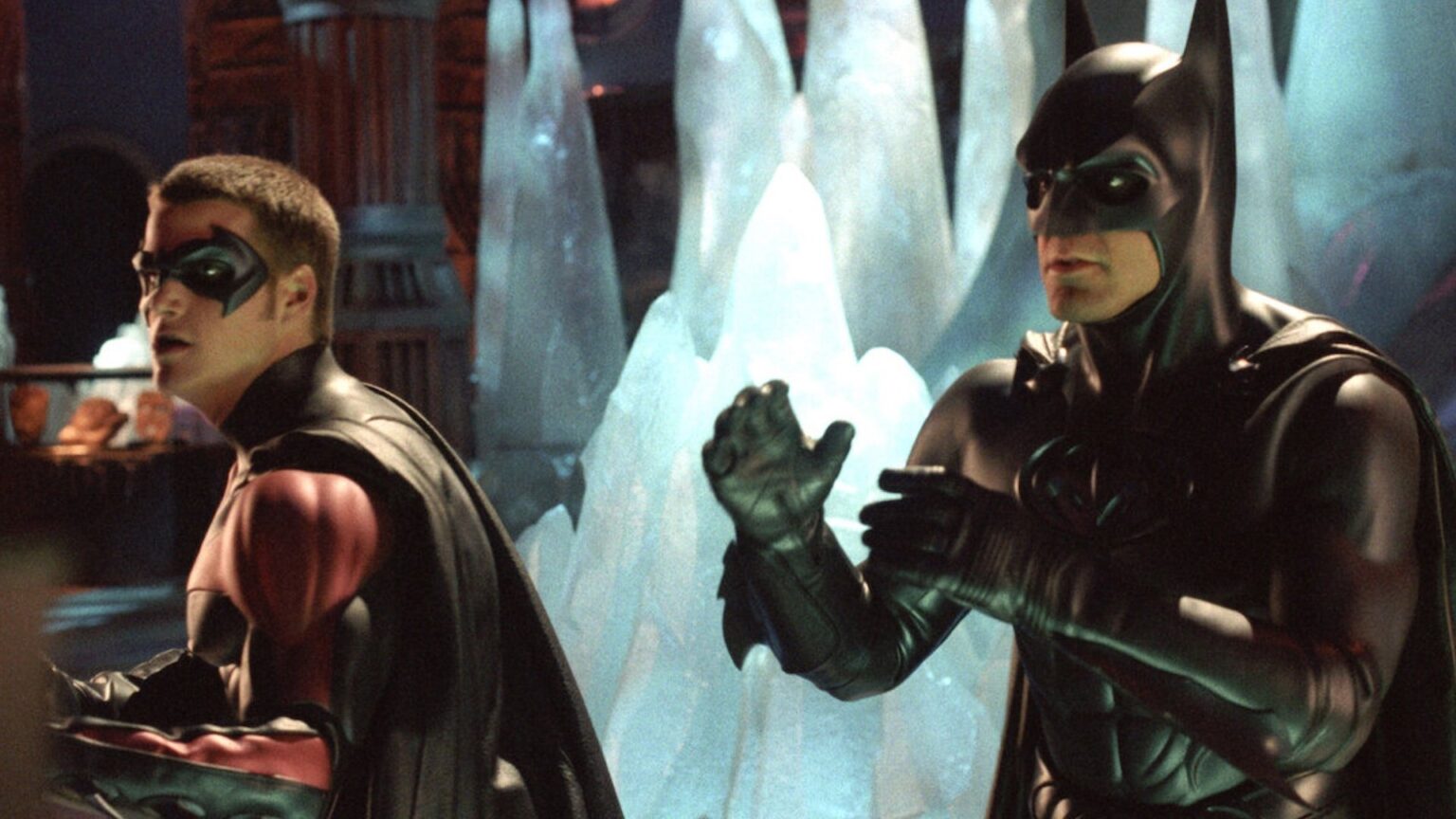 Chris O’Donnell Reveals Why BATMAN & ROBIN Crashed and Burned with Crazy Behind-The-Scenes Details — GeekTyrant
