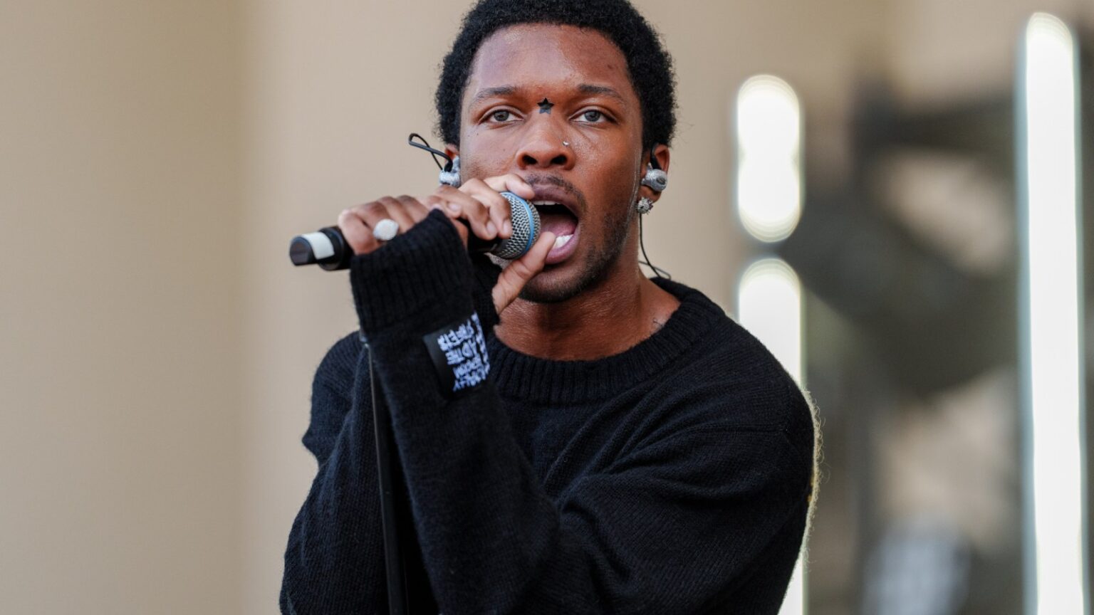 D4vd Quietly Dropped by Label and Song Collaborations Pulled