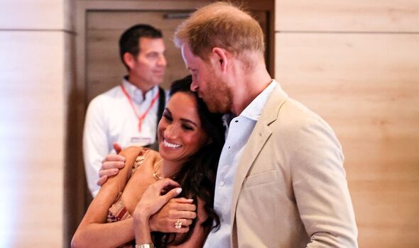 harry and meghan embracing harry and meghan embracing