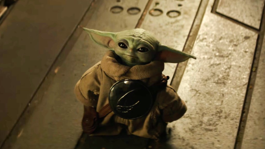 Grogu wearing armor in Mandalorian and Grogu