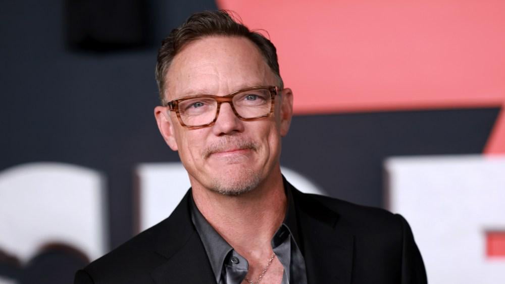 Matthew Lillard Says Nostalgia Is ‘One of the Reasons’ Hollywood Is ‘Hiring Me Again’: ‘I Don’t Think Anyone Really Likes Me. They Just Miss the Old Times’