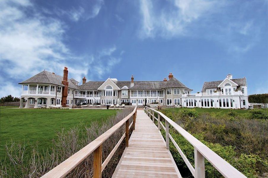 Hamptons Meadow Lane