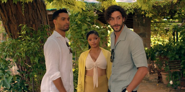 YOU, ME & TUSCANY, (aka YOU, ME AND TUSCANY, aka ITALIANNA), from left: Rege-Jean Page, Halle Bailey, Lorenzo de Moor,  2026. © Universal Pictures /Courtesy Everett Collection