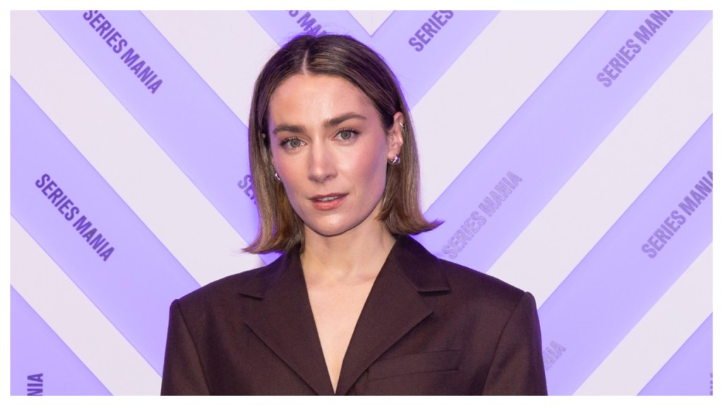 Siobhán Cullen Teases New 'Highlander' & Talks BBC Drama 'Babies'