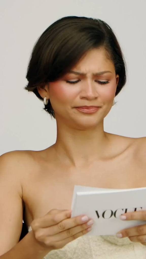 Robert Pattinson does not know the 'HoA HoA HoA Hoa HoAaa' theme song