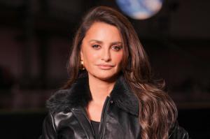 Penélope Cruz at the Chanel fashion show as part of Spring/Summer 2026 Paris Fashion Week held at Grand Palais on October 06, 2025 in Paris, France.