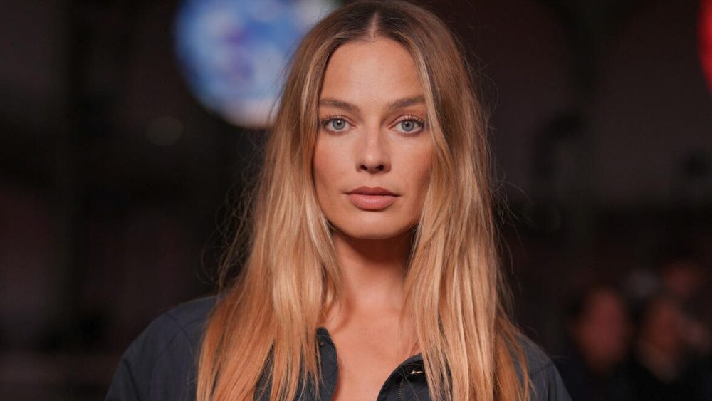 Margot Robbie Confirms ‘Ocean’s 11’ Prequel Plot Margot Robbie Confirms 'Ocean's 11' Prequel Plot