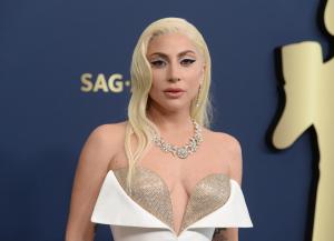 Celebrities Who Stay Well By Doing Pilates: Lady Gaga