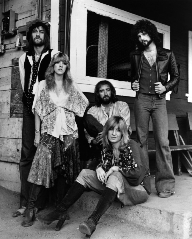 Rock band Fleetwood Mac, circa 1975; they are (not in order) Christine McVie, Lindsey Buckingham, John McVie, Mick Fleetwood, Stevie Nicks. (Photo by Silver Screen Collection/Getty Images)