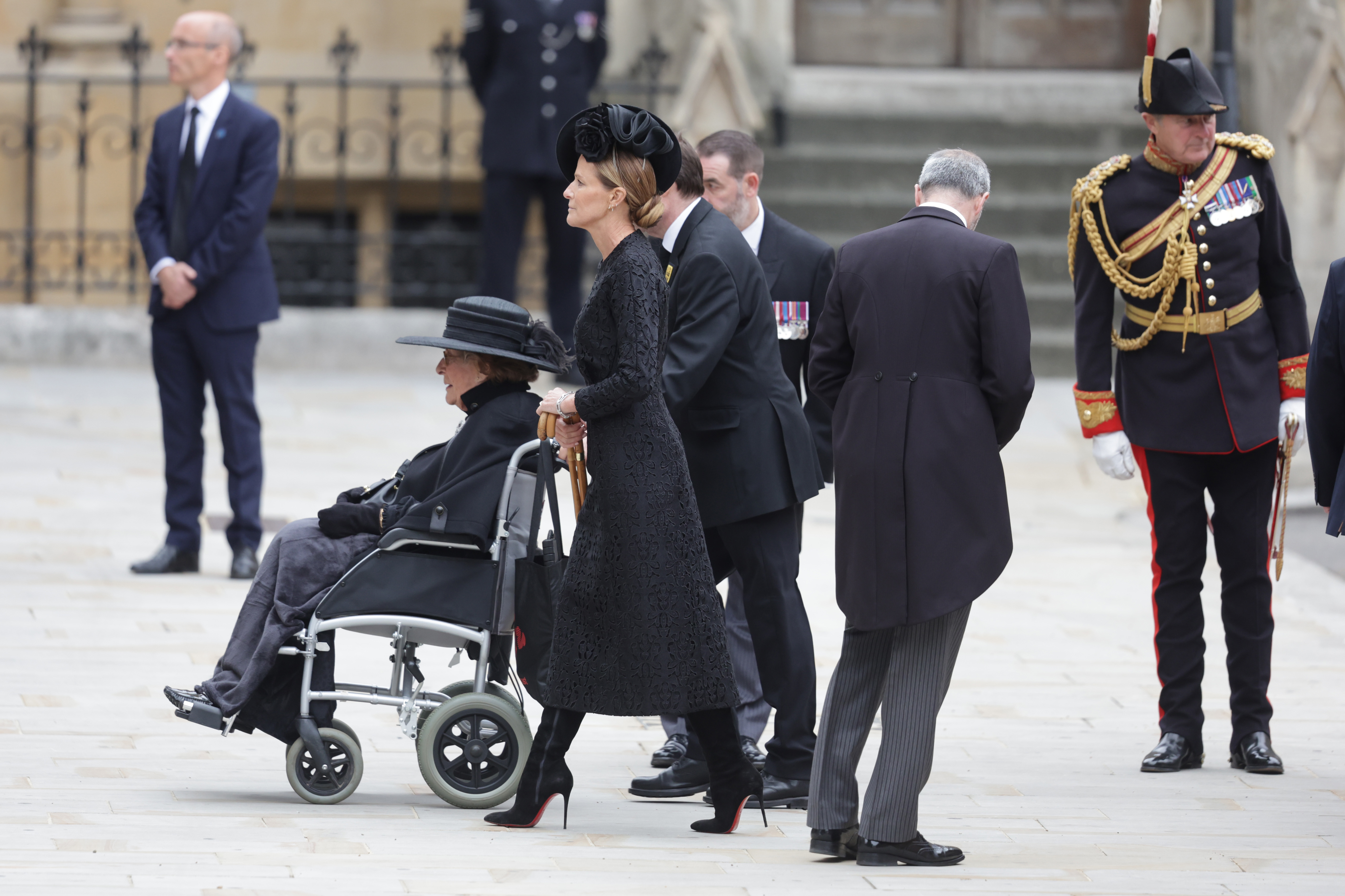 India Hicks accompanies her mother Lady Pamela Hicks as they arrive at The State funeral of Queen Elizabeth II on September 19, 2022 in London, England. (Photo by Chris Jackson/Getty Images)