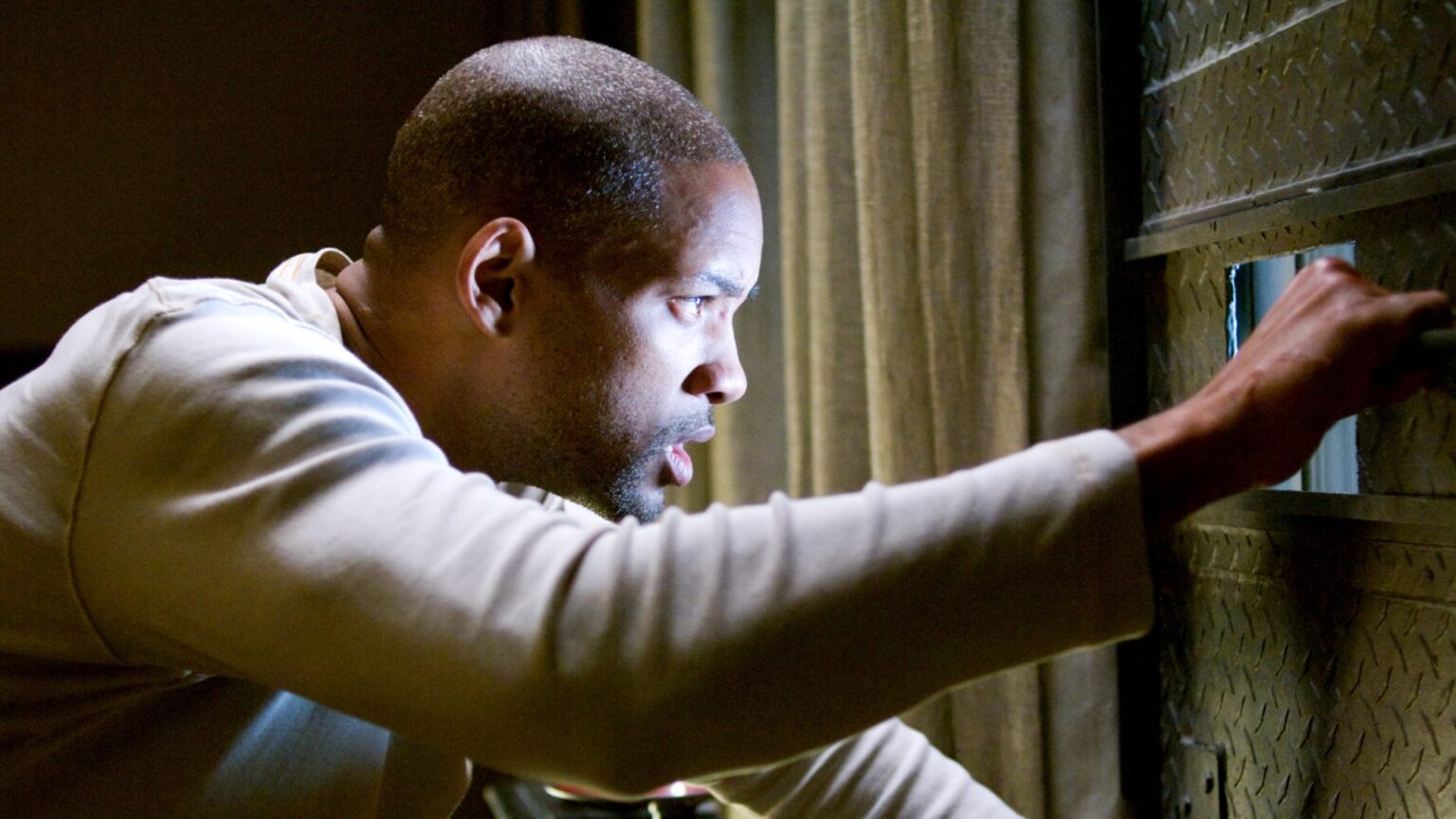 Sequel to Will Smith's 19-Year-Old Sci-Fi Will Totally Rewrite the Original (& Audiences Might Not be Prepared)