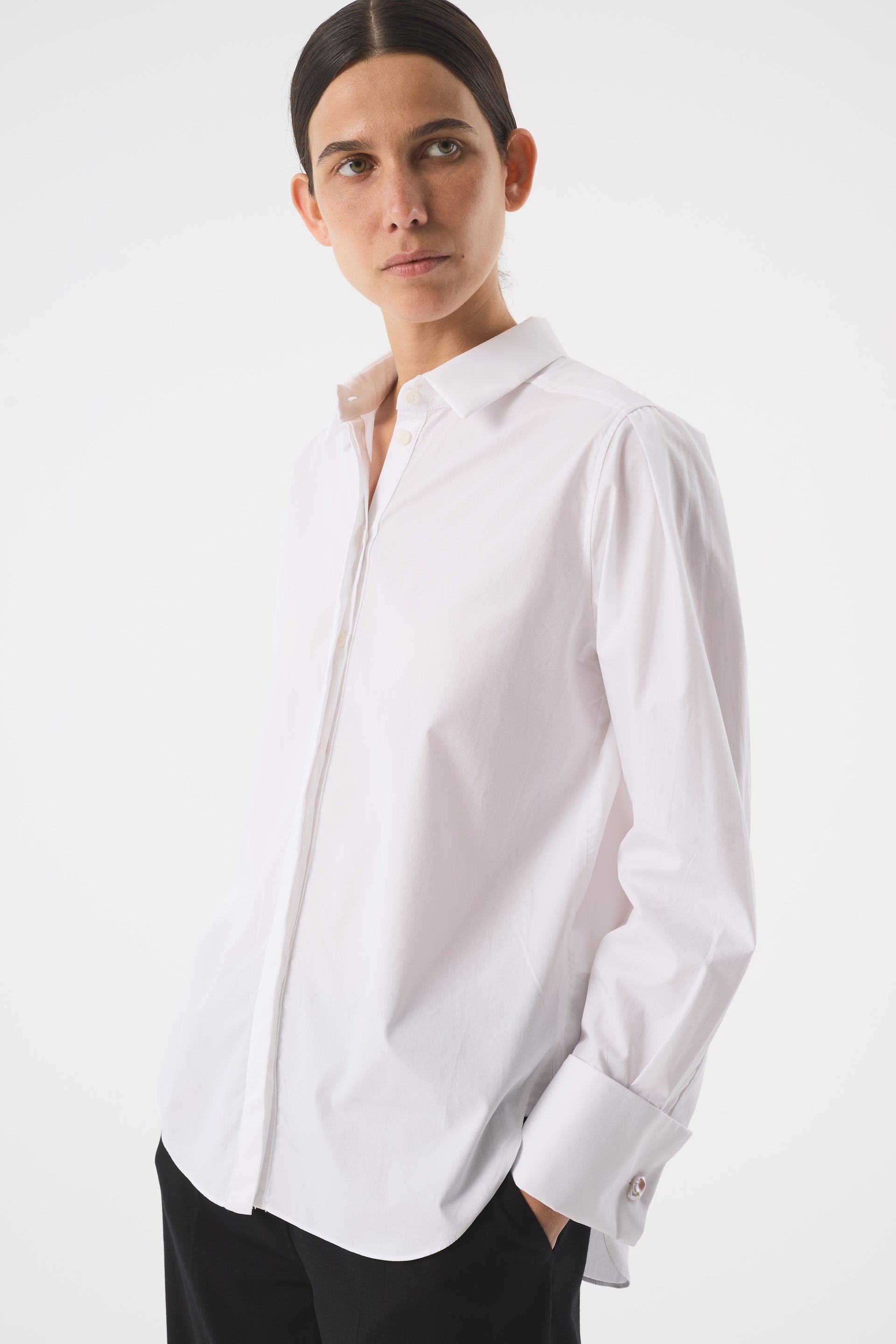 Amy Powney X Monica Vinader White Shirt and Pearl Cufflink Set - White / 6